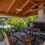 Niva Villa Áyios Kírikos